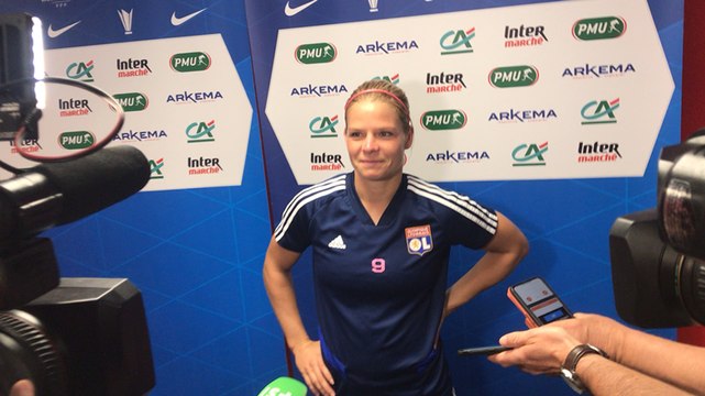 Entretien avec l’attaquante de Lyon, Eugénie Le Sommer avant le Trophée des Championnes
