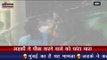 लड़की ने पीछा करने वाले को चांटा मारा  I Girl slaps boy for allegedly stalking her