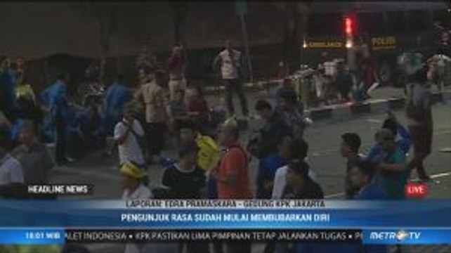Pengunjuk Rasa di Depan KPK Mulai Membubarkan Diri