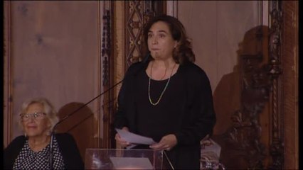 Colau recuerda a Quim Forn en el acto institucional de las fiestas de la Mercè