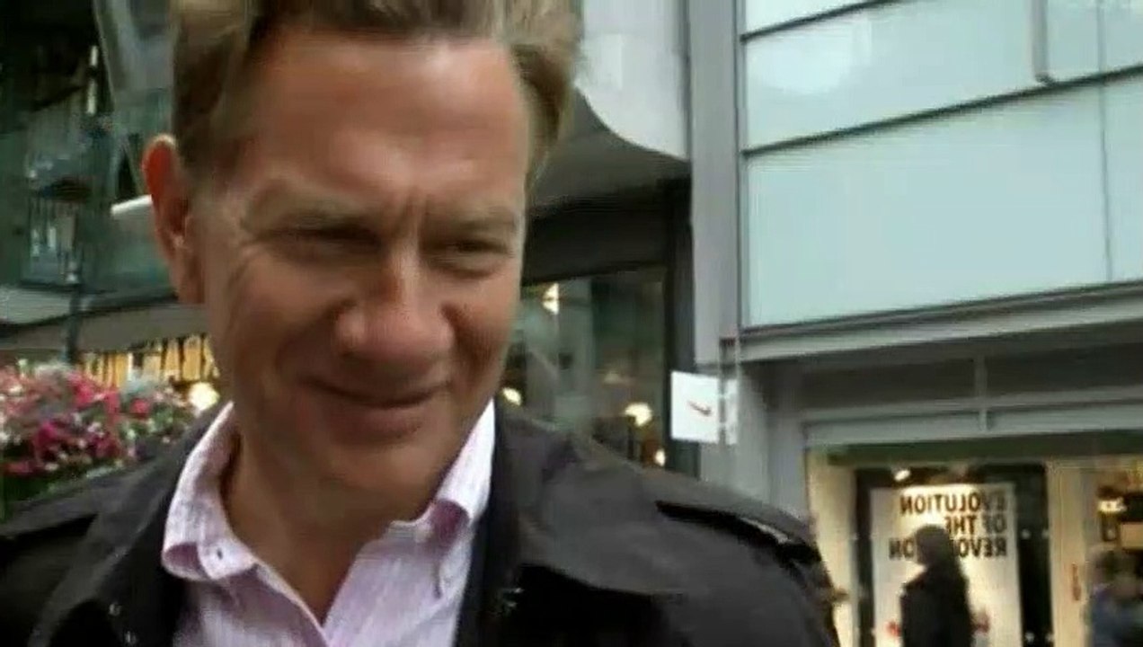 Great British Railway Journeys - S01 - E02 - Manchester To Bury