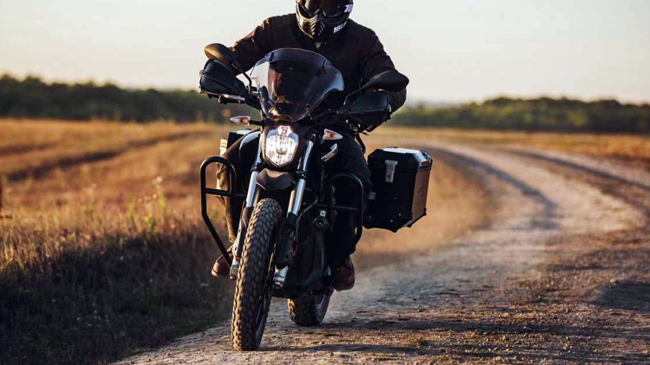 2020 Zero Motorcycles DSR Black Forest First Look Preview