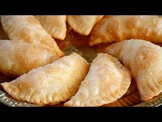 somas | Cooking | சுவையான இனிப்பு சோமாஸ் செய்வது எப்படி...?