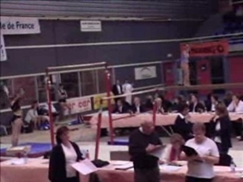 Barres Laura demi finale