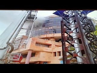 दिल्ली के कड़कड़डूमा इलाके में लगी भीषण आग