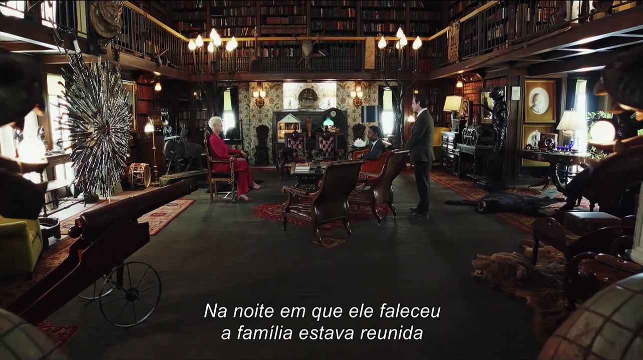 Entre Facas e Segredos Filme Trailer