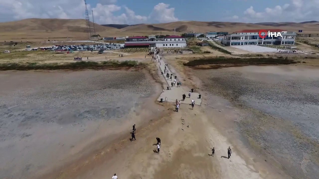 Gelin ve damatların yeni gözdesi Tuz Gölü havadan görüntülendi