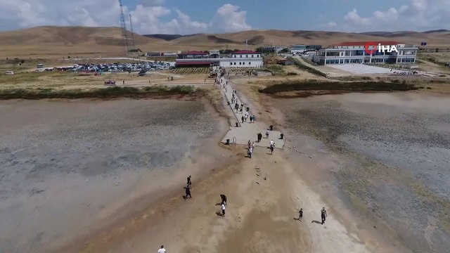 Gelin ve damatların yeni gözdesi Tuz Gölü havadan görüntülendi