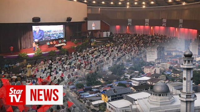 Dr M: Kampung Baru redevelopment will not marginalise Malays