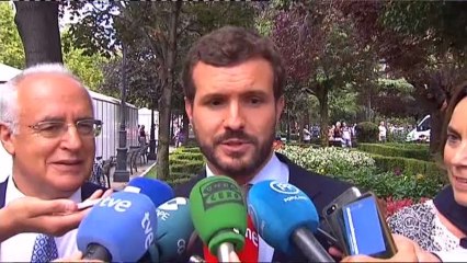 Casado acusa al Gobierno de "comprar voluntades electorales" con el dinero a las CCAA