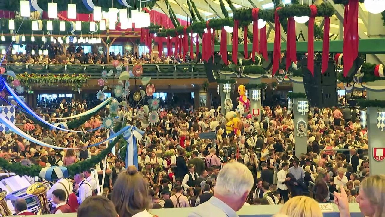 'O'zapft is!' - Oktoberfest in München eröffnet