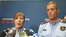 La comisaria superior de los Mossos d'Esquadra Cristina Manresa atiende a los medios