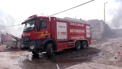 Erzurum'da 3 ev yangında kullanılamaz hale geldi