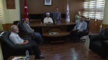 Diyanet İşleri Başkanı Erbaş'tan Mersin Cemevi'ne ziyaret