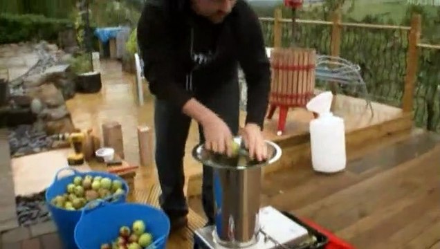 Great British Railway Journeys - S01 - E10 - Edinburgh To Kirkcaldy