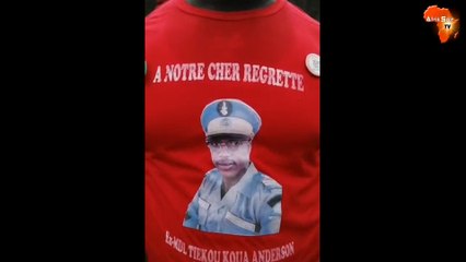 Les gendarmes font leur adieu au MDL Tiékou tué par les gnambros