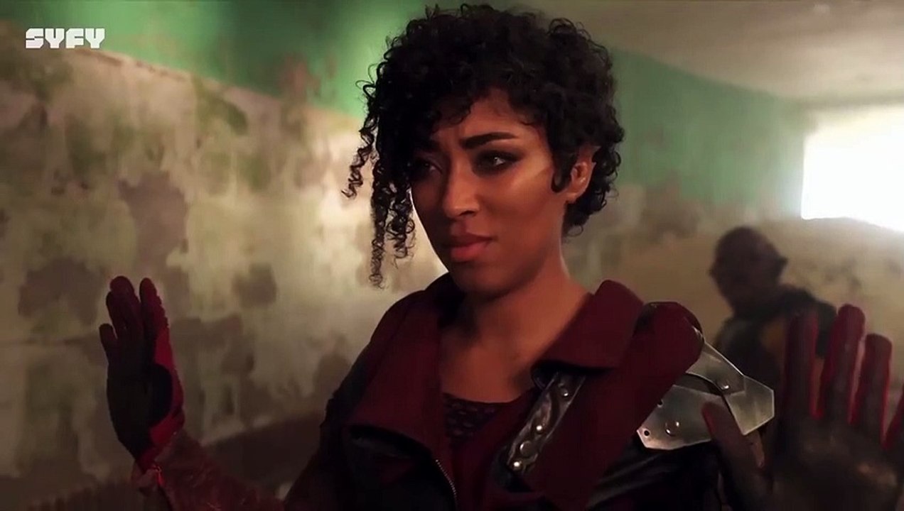 Vagrant Queen Season 1
