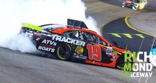 Truex Jr. spins while leading after contact from Stenhouse Jr.