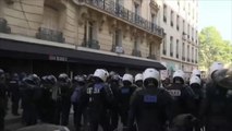 الشرطة الفرنسية تعتقل 170 بعد عودة السترات الصفراء للاحتجاج