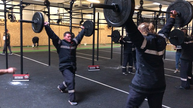 Compétition de cross fit entre sapeurs-pompiers