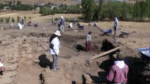 Norik Höyük gün yüzüne çıkarılıyor - BİNGÖL