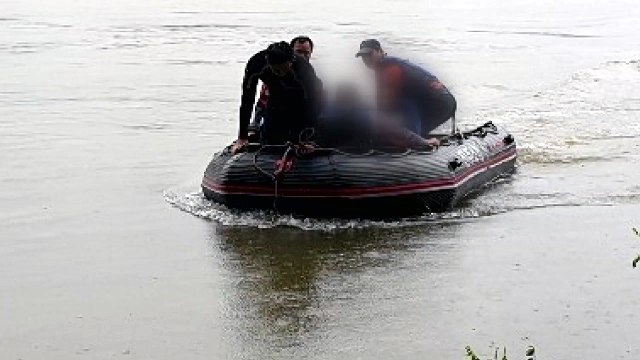 태풍 근접 경남...불어난 물에 고립된 6명 구조 / YTN