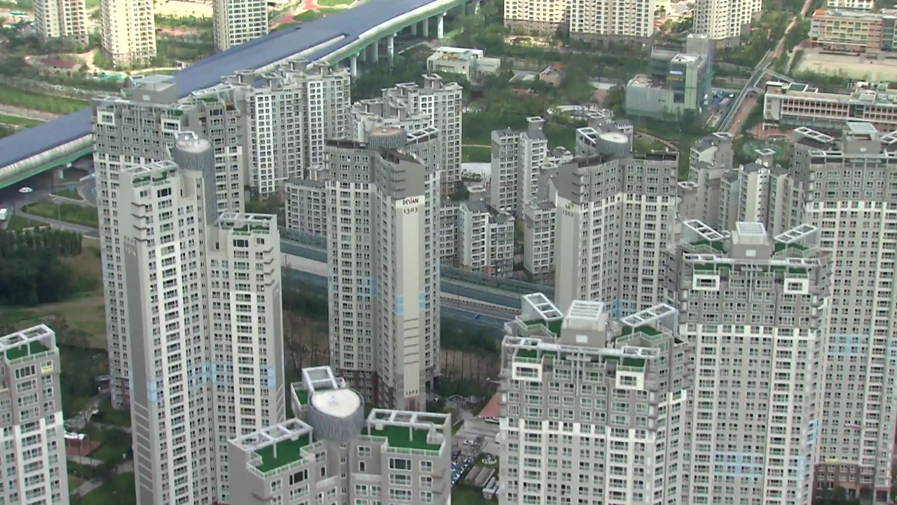 전·월세 계약 2년→4년..."주거 안정" vs "임대료 인상" / YTN