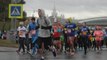 El Maratón de Moscú desafía el mal tiempo con cerca de 30.000 participantes