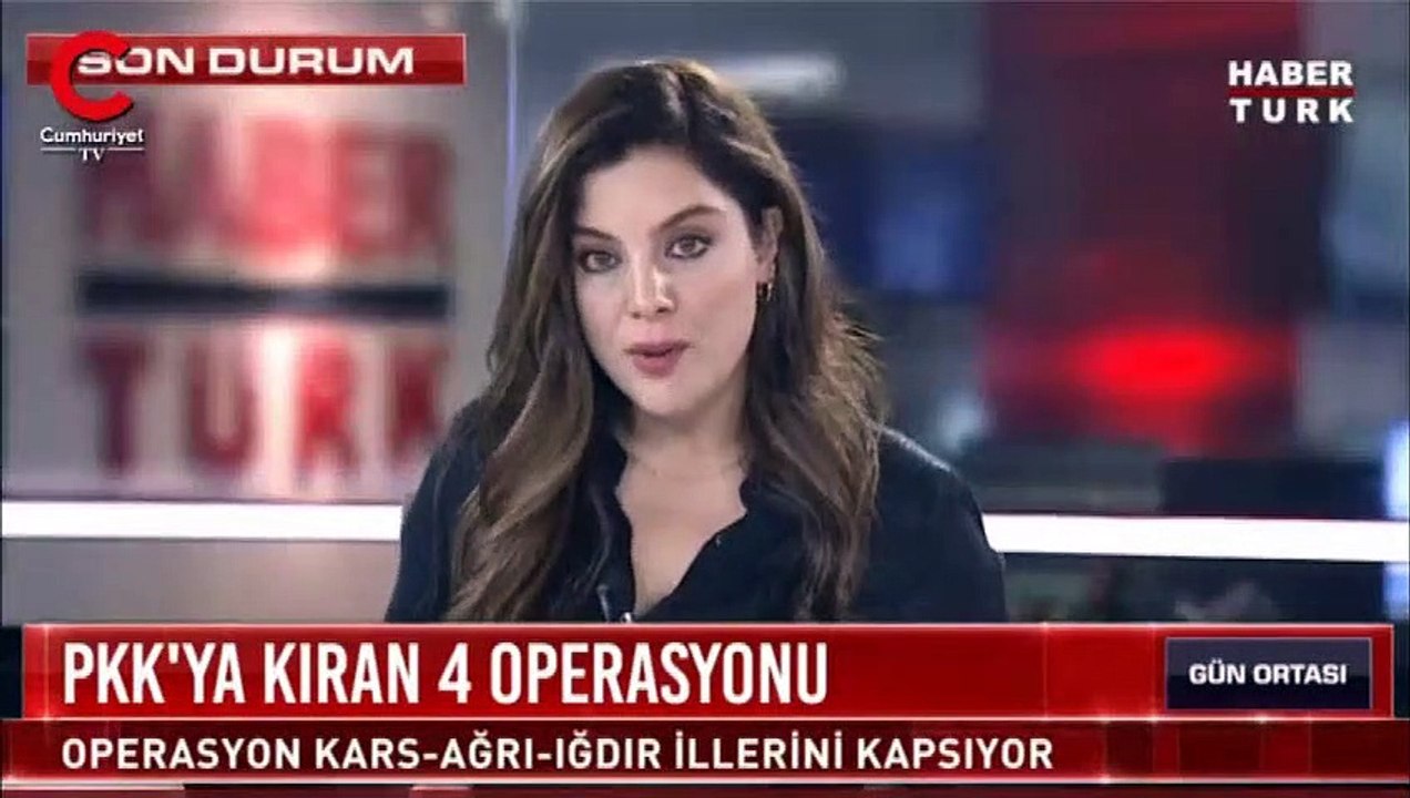 Habertürk canlı yayınında deprem anı: Şu an deprem oluyor sayın seyirciler