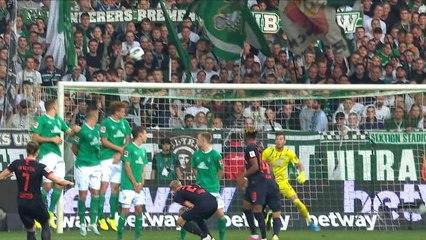 5e j. - Sabitzer envoie un missile sur coup-franc