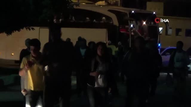 Siirt'te 'ışık hadisesi' için yüzlerce kişi toplandı