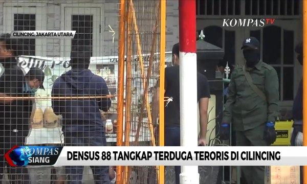 Densus 88 Tangkap Terduga Teroris di Cilincing