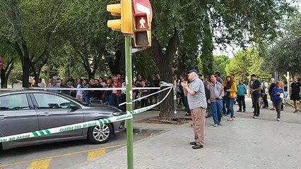 Gritos de 'libertad' ante el domicilio de uno de los independentistas detenidos
