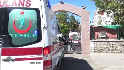 - İçtikleri sudan zehirlendiği iddia edilen 30 öğrenci hastaneye kaldırıldı