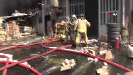 Başakşehir’deki fabrika yangını 2 saat sonra söndürüldü