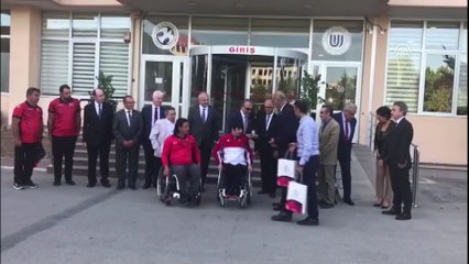 Ufuk Üniversitesi'nden paralimpik sporculara sağlık sponsorluğu - ANKARA