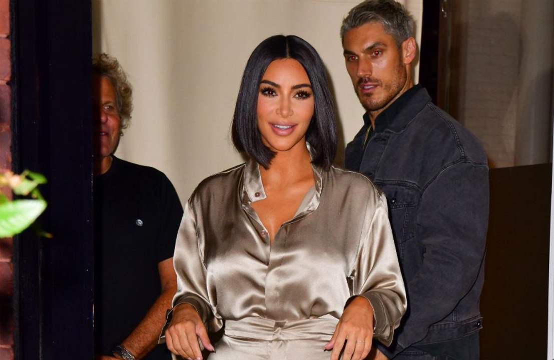Kim Kardashian West und Kendall Jenner: peinlicher Auftritt