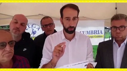 Video herunterladen: Salvini - A Gubbio un dipendente comunale invita al BOICOTTAGGIO (23.09.19)