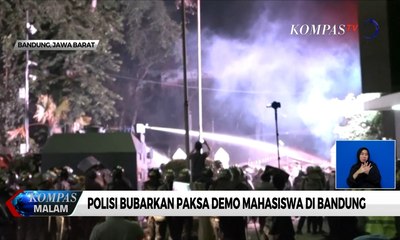 Polisi Bubarkan Paksa Demo Mahasiswa di Bandung