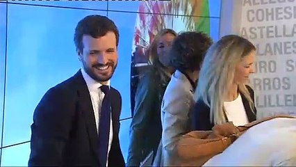 Casado presiona a Cs y a VOX para tratar de aglutinar el voto de la derecha