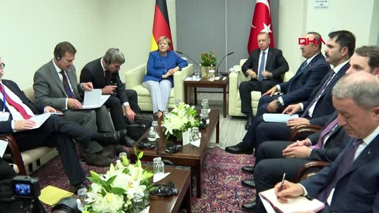 Cumhurbaşkanı erdoğan, almanya şansölyesi merkel ile görüştü