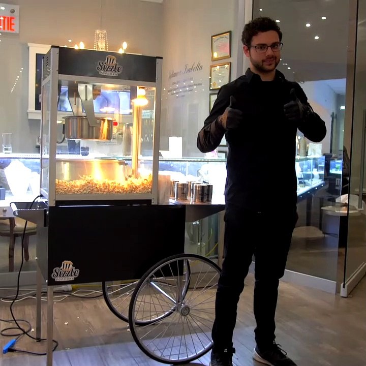 Sizzlepopcorn.com : Popcorn montreal | Popcorn machine montreal | Popcorn machine rental montreal | Cotton Candy montreal | Cotton Candy Machine montrea