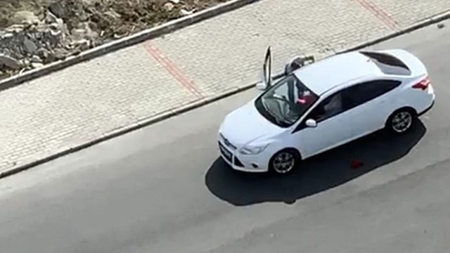 İstanbul'da dehşet anları!.. Genç kadının çığlıklarına vatandaş yetişti!