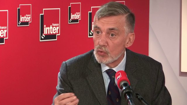 François Sureau, avocat et écrivain, dénonce une organisation sociale et collective de la peur , contre la société de l'aventure