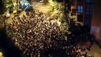 Gritos de "¡Pim, pam, pum, que no quede ni uno" contra la Guardia Civil
