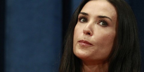 Demi Moore confiesa que su madre la vendió por 500 dólares a un hombre que la violó a los 15 años
