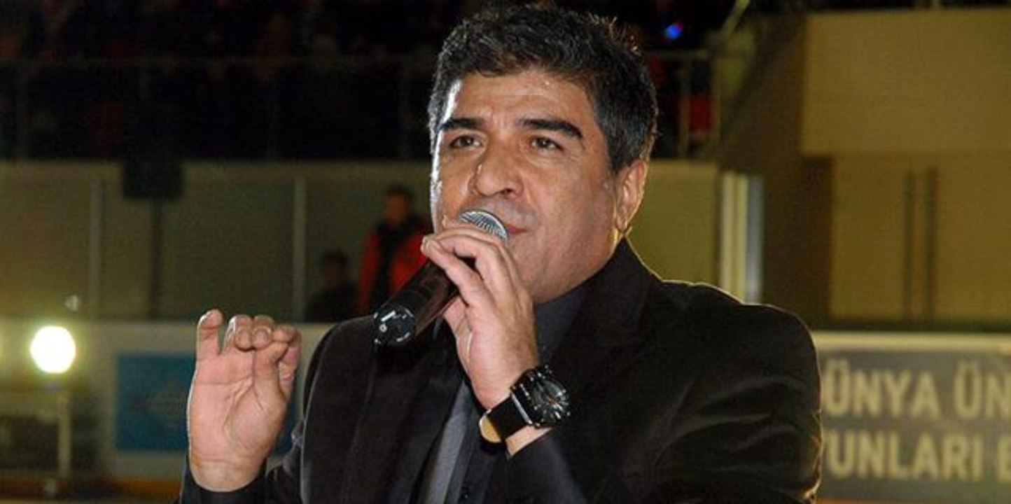 İbrahim Erkal'ın 2 buçuk yaşındaki kızının babasının mezarındaki sözleri yürek burktu: Seni özledim