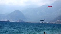 Antalya-denizden su alan yangın söndürme uçağını düştü zannettiler