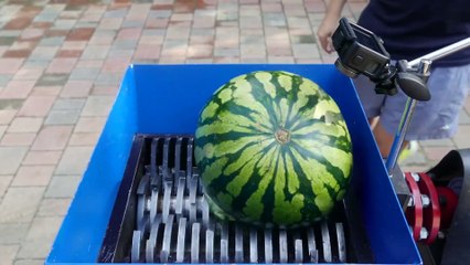 FAST SHREDDER VS BIG WATERMELON! AMAZING EXPERIMENT!