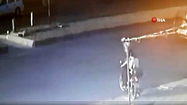 Ölümden zıplayarak kurtuldu...O anlar kamerada